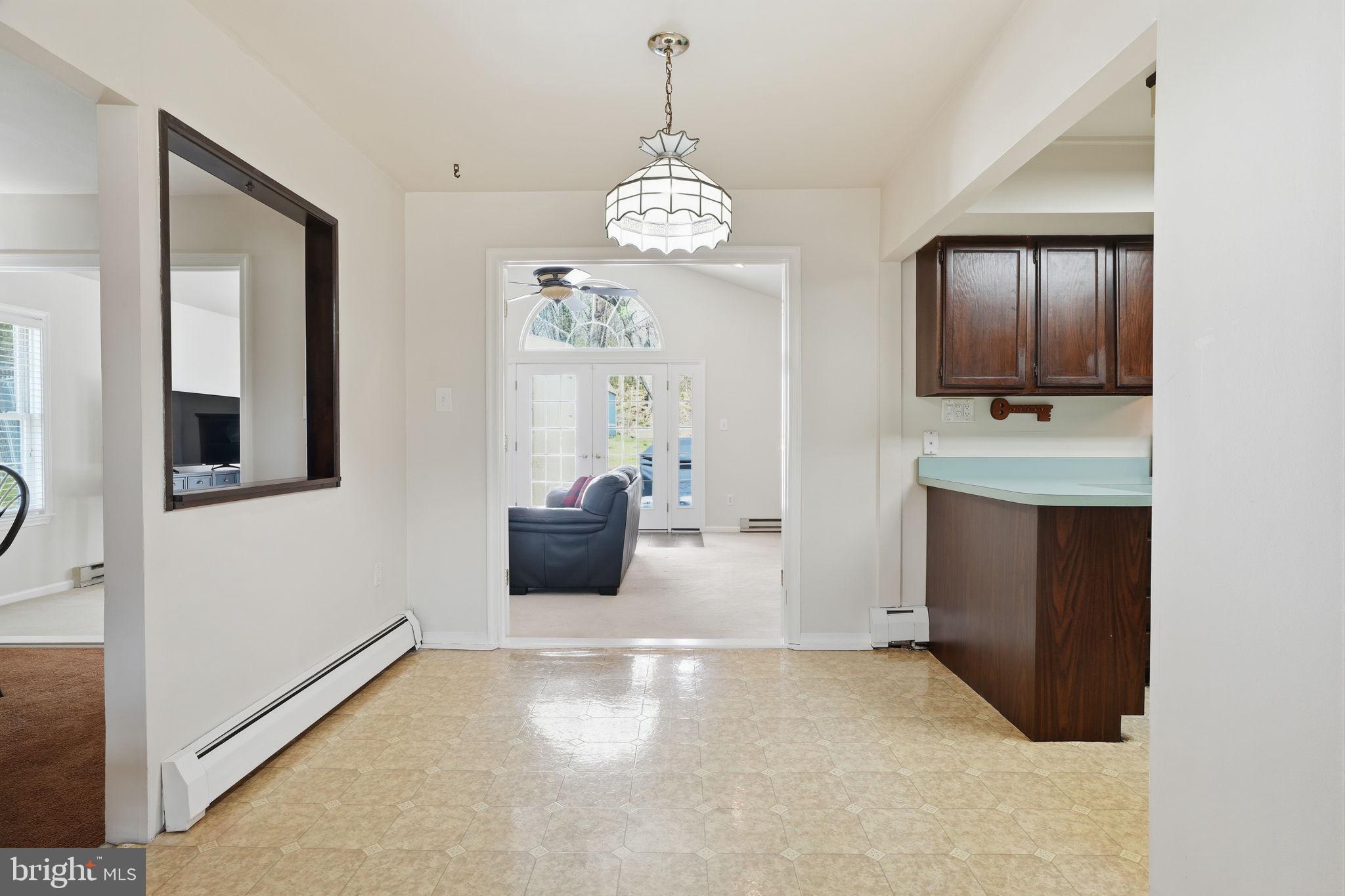 103 Hedge Road Levittown, PA 19056 - Photo 13 of 47