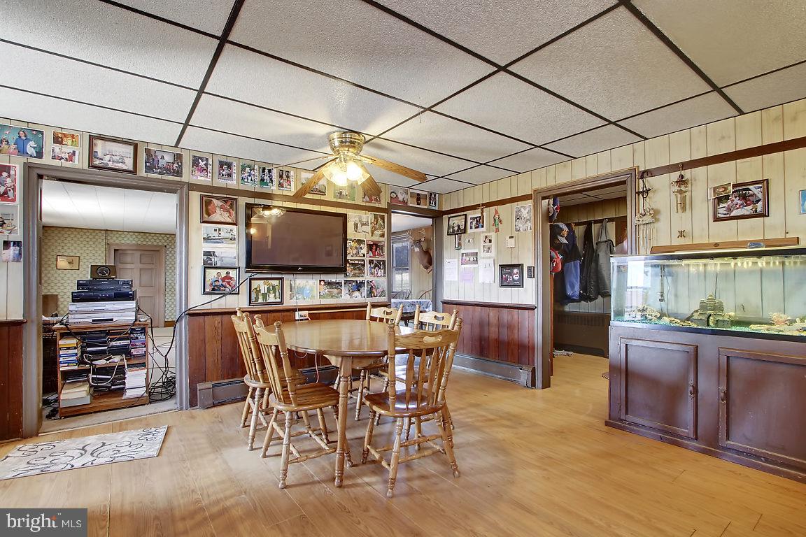 420 Tree Lane Aspers, PA 17304 - Photo 2 of 33 Gallery Image 2