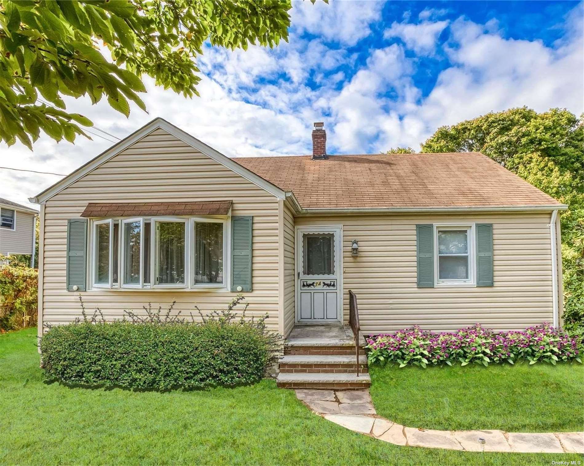 74 Winganhauppauge Road Islip, NY 11751 - Photo 1 of 1 Gallery Image 1