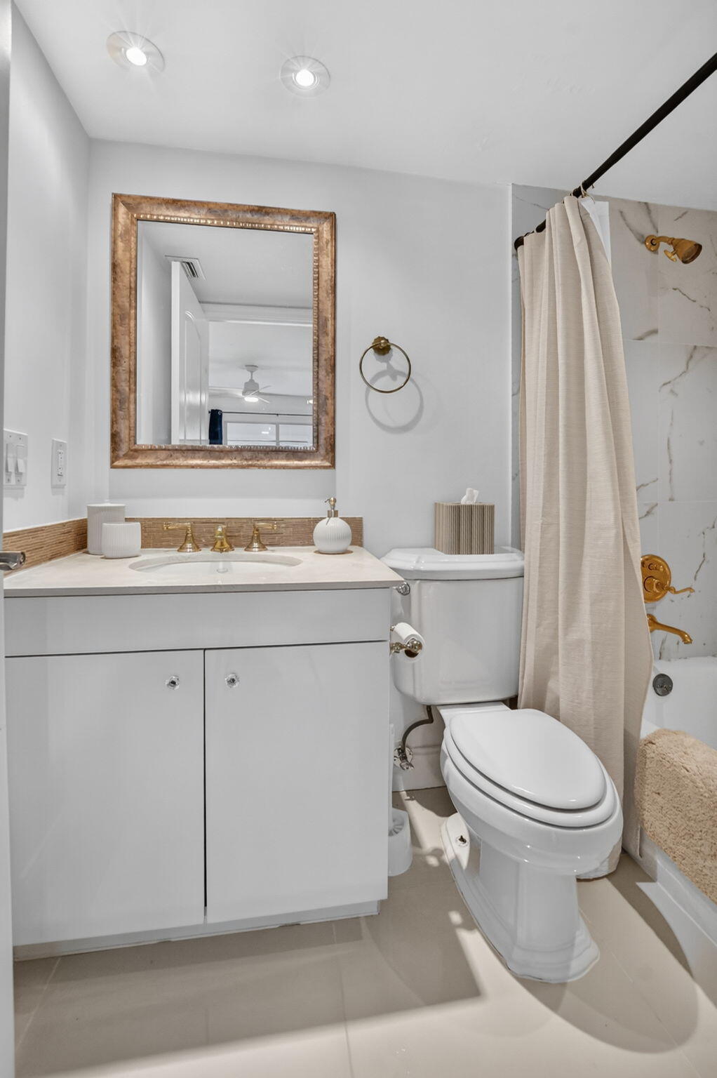 1061 Exeter Boca Raton, FL 33434 - Photo 16 of 82 17-web-or-mls-DSC_2923