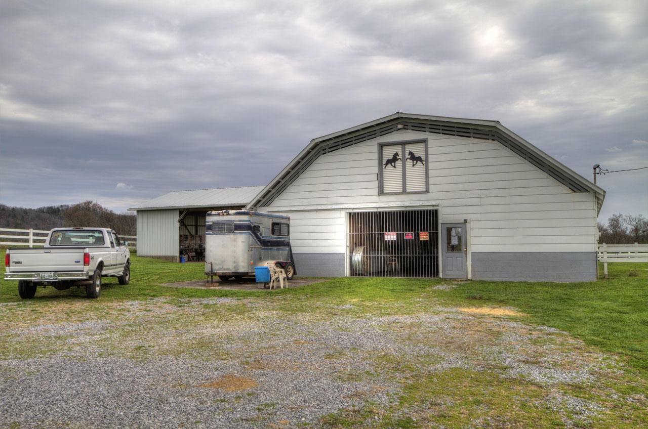 5231 Pryor Road Maryville, TN 37804 - Photo 38 of 39 Gallery Image 38