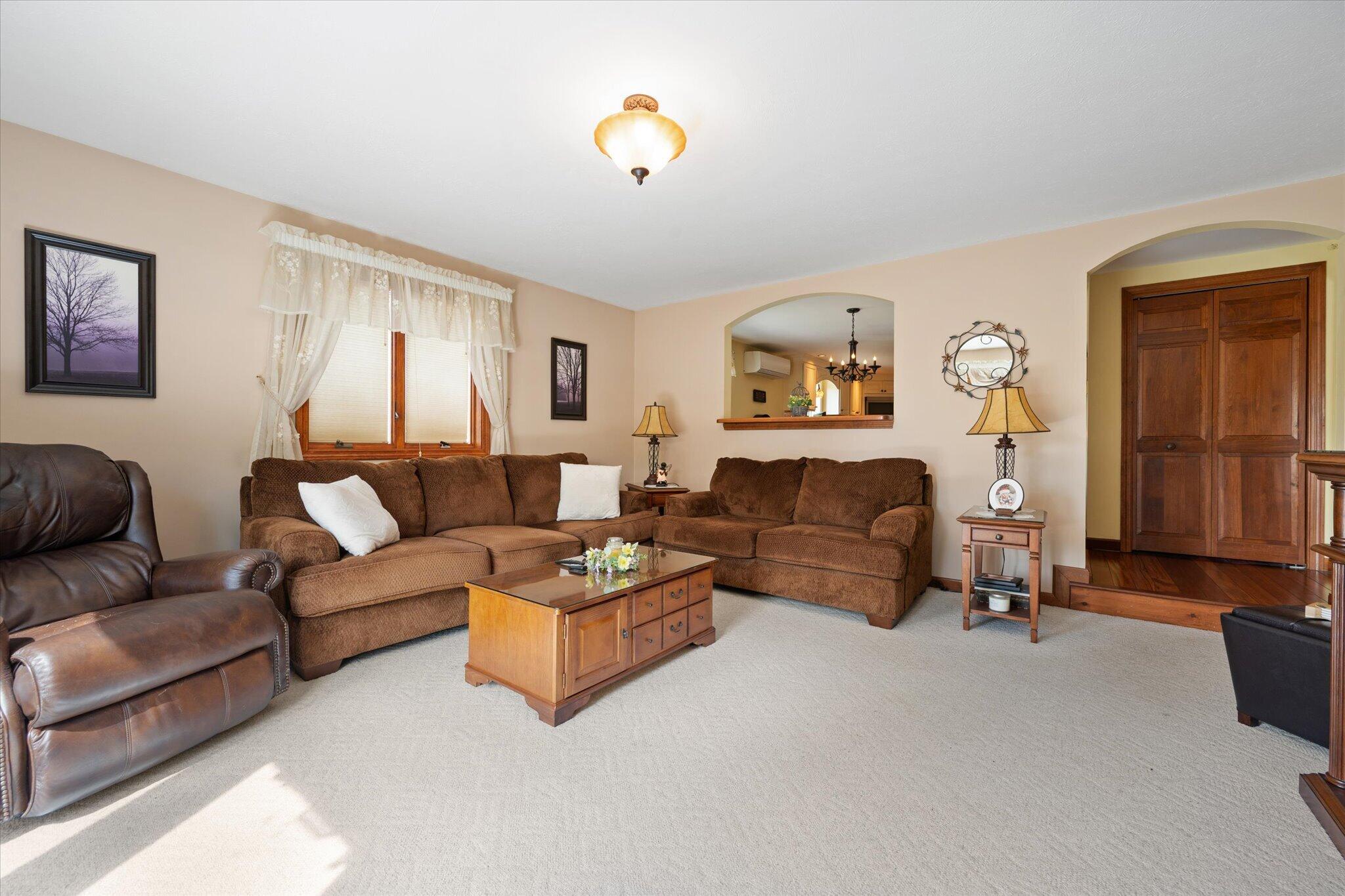 282 Bar Harbor Road Trenton, ME 04605 - Photo 11 of 56 14-Living Room
