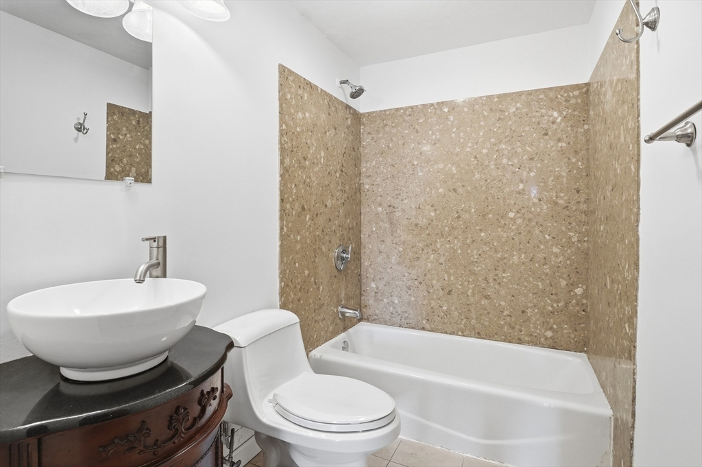 655 Plantation Street, Unit 20B Worcester, MA 01605 - Photo 22 of 26