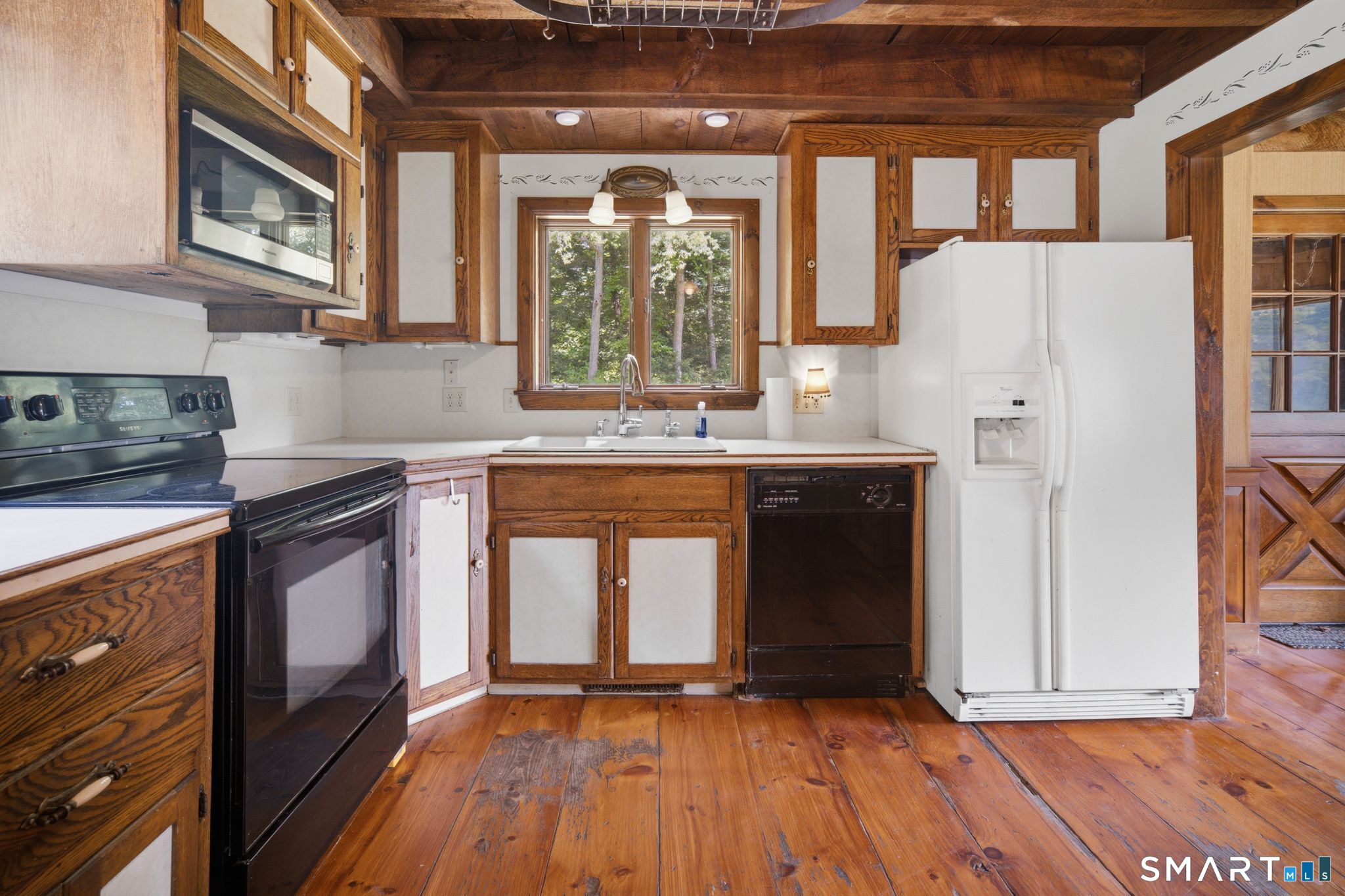 133 Fitts Road Ashford, CT 06278 - Photo 9 of 34