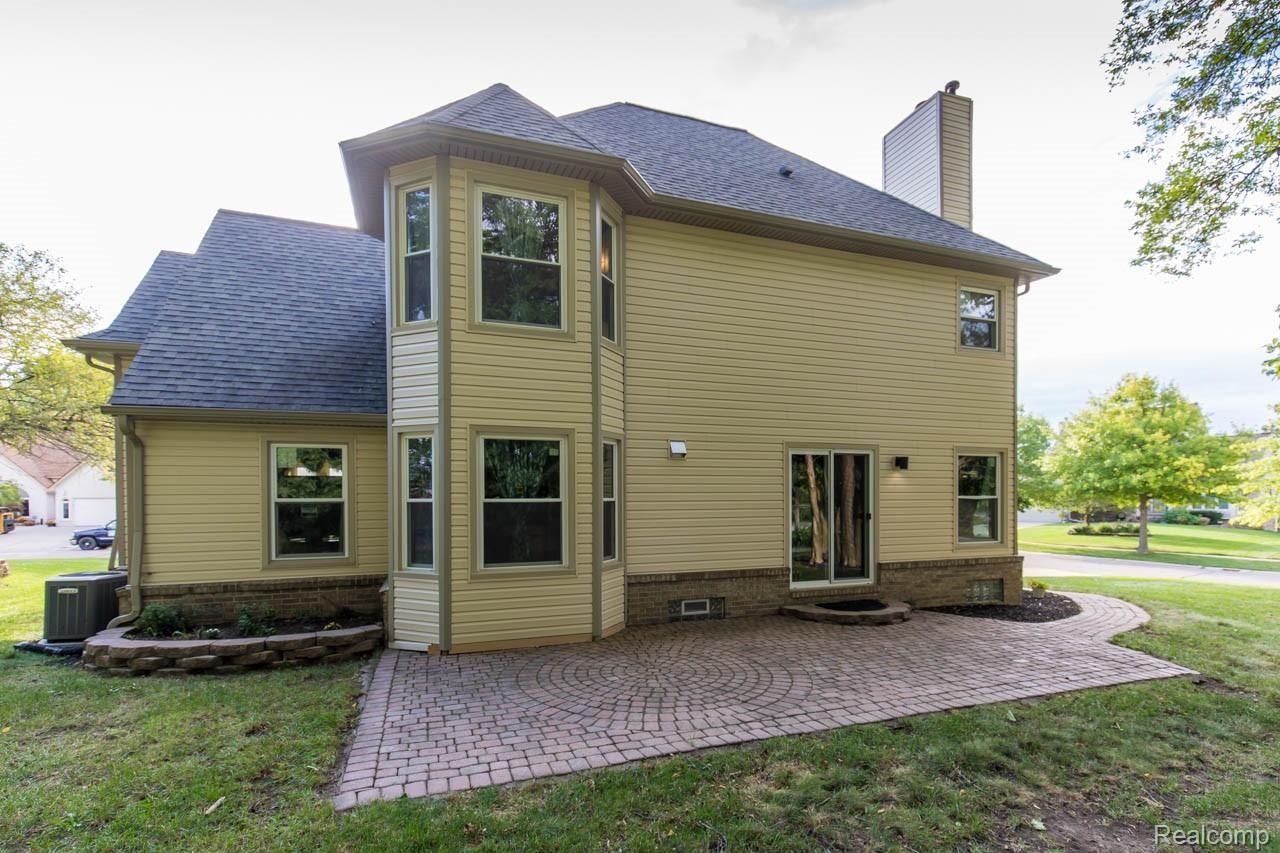 39860 Squire Road Novi, MI 48375 - Photo 55 of 64 13.jpg