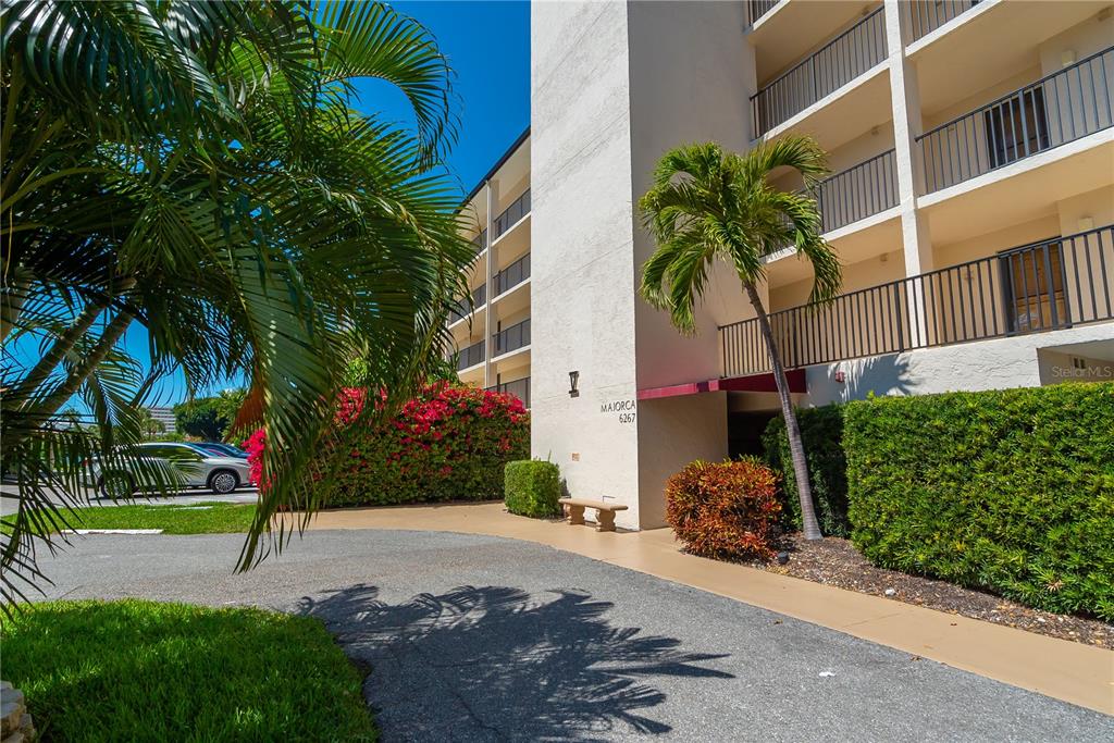 6285 Midnight Pass Road, Unit 406 Sarasota, FL 34242 - Photo 49 of 78 Gallery Image 49