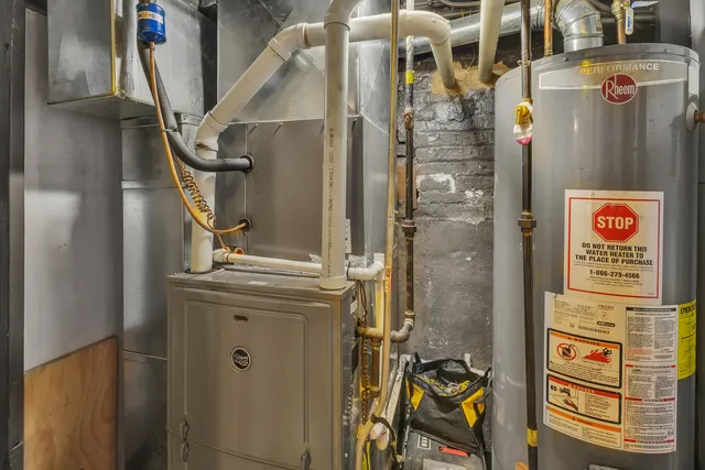 $394,000 | 1418 North Mayfield Avenue, Chicago, IL 60651