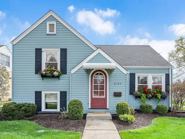 $389,700 | 3147 Cleveland Avenue, Brookfield, IL 60513