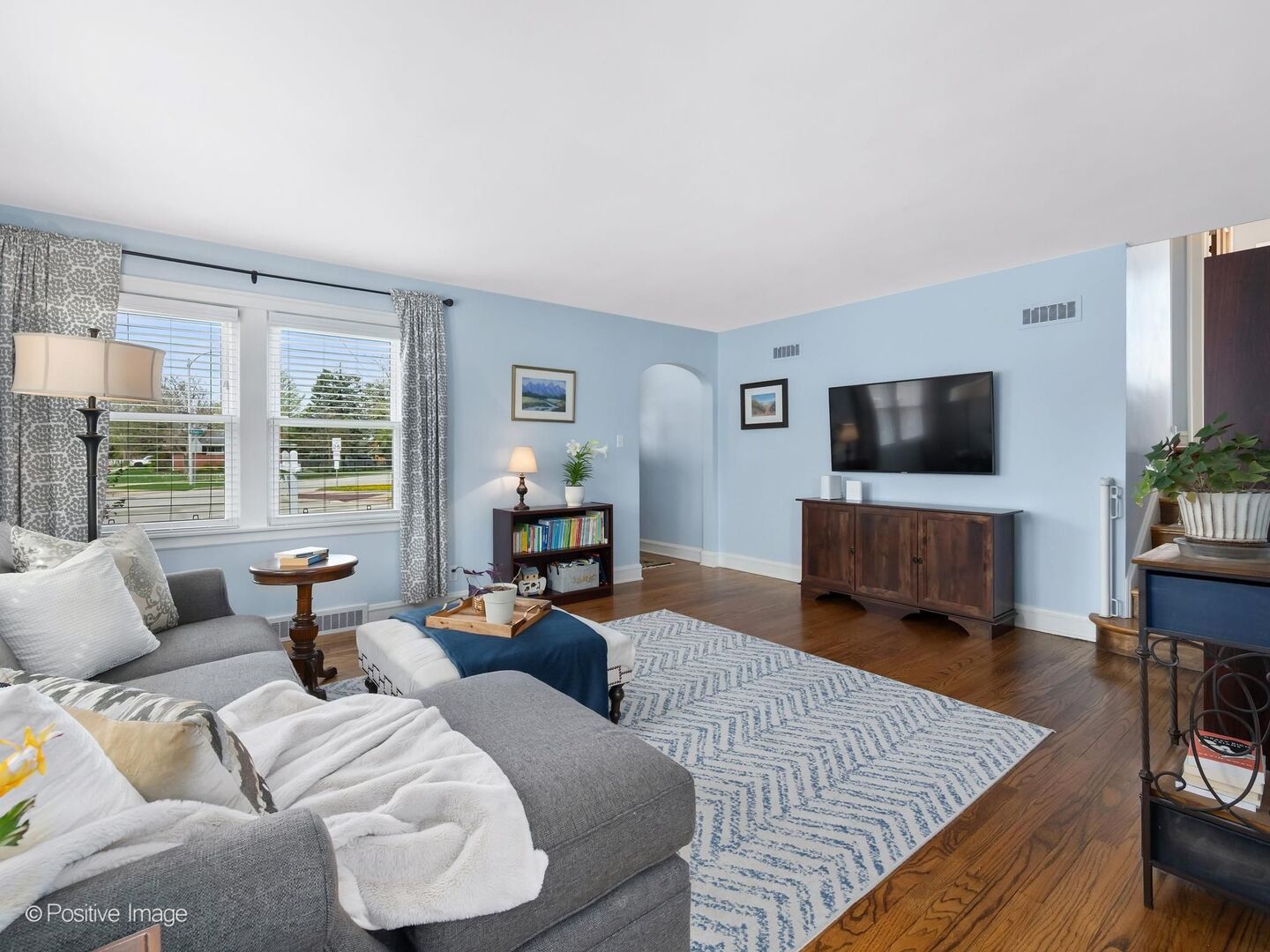 3147 Cleveland Avenue Brookfield, IL 60513 - Photo 4 of 28