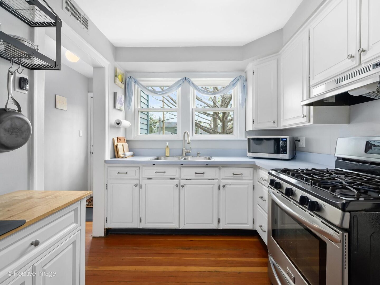 3147 Cleveland Avenue Brookfield, IL 60513 - Photo 8 of 28