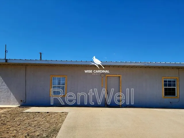 $2,000,000 | 2709 County Road 7700, Lubbock, TX 79423