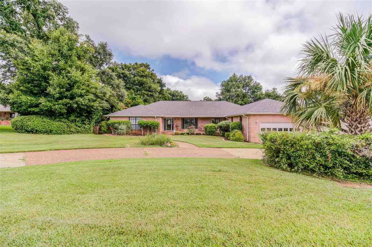 8864 Burning Tree Road Pensacola, FL 32514 - Photo 3 of 50 Gallery Image 3