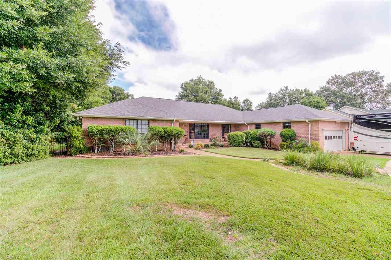 8864 Burning Tree Road Pensacola, FL 32514 - Photo 5 of 50 Gallery Image 5