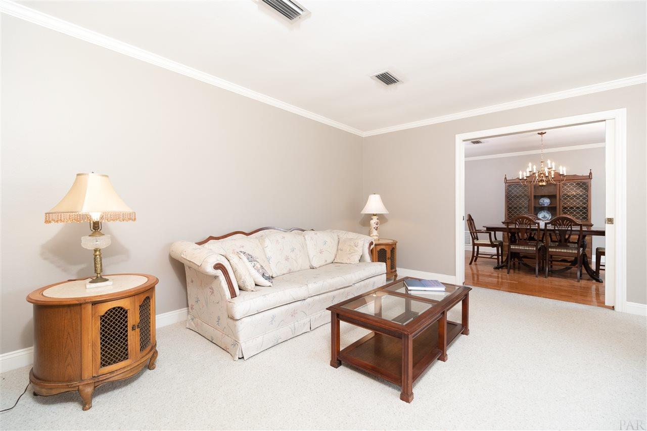 8864 Burning Tree Road Pensacola, FL 32514 - Photo 8 of 50 Gallery Image 8