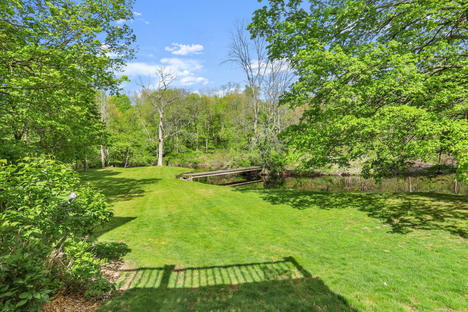 781 Valley Road New Canaan, CT 06840 - Photo 21 of 29 a view of a garden