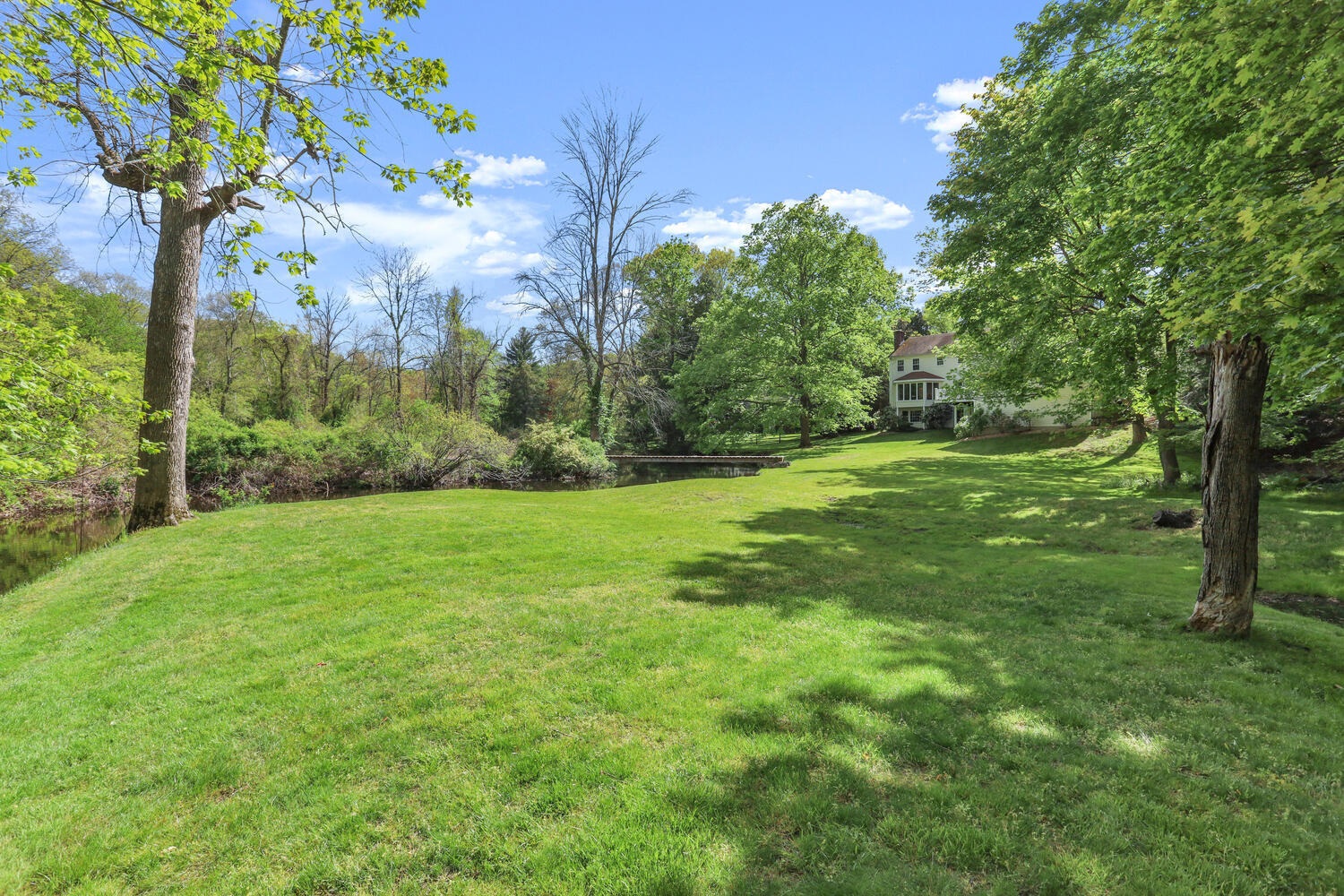 781 Valley Road New Canaan, CT 06840 - Photo 23 of 29 a view of a trees with a yard