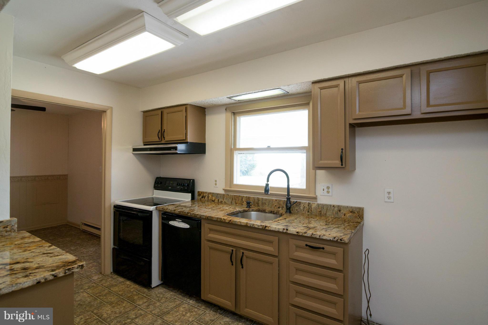 2329 Coon Club Road Westminster, MD 21157 - Photo 17 of 30 Kitchen