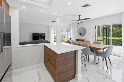 $475,000 | 103 Villa Circle, Atlantis, FL 33462