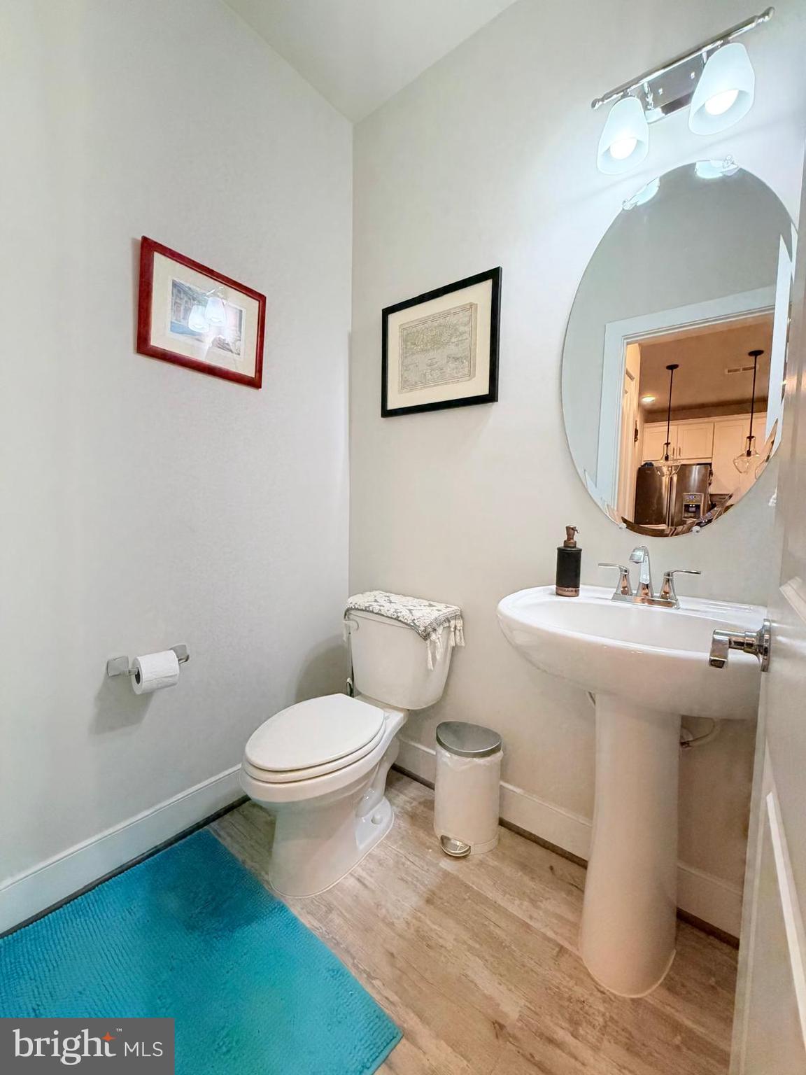 9584 Fields Road, Unit 9584 Gaithersburg, MD 20878 - Photo 20 of 30 Half Bathroom - Mail Level