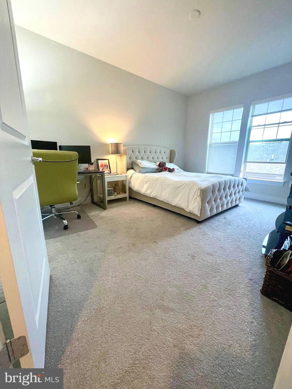 9584 Fields Road, Unit 9584 Gaithersburg, MD 20878 - Photo 26 of 30 Bedroom 2