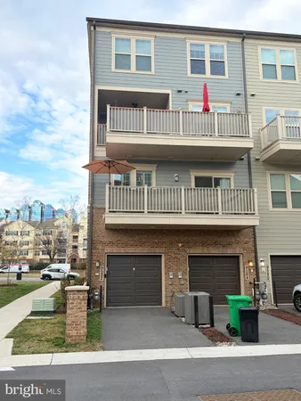 $4,000 | 9584 Fields Road, Unit 9584, Gaithersburg, MD 20878