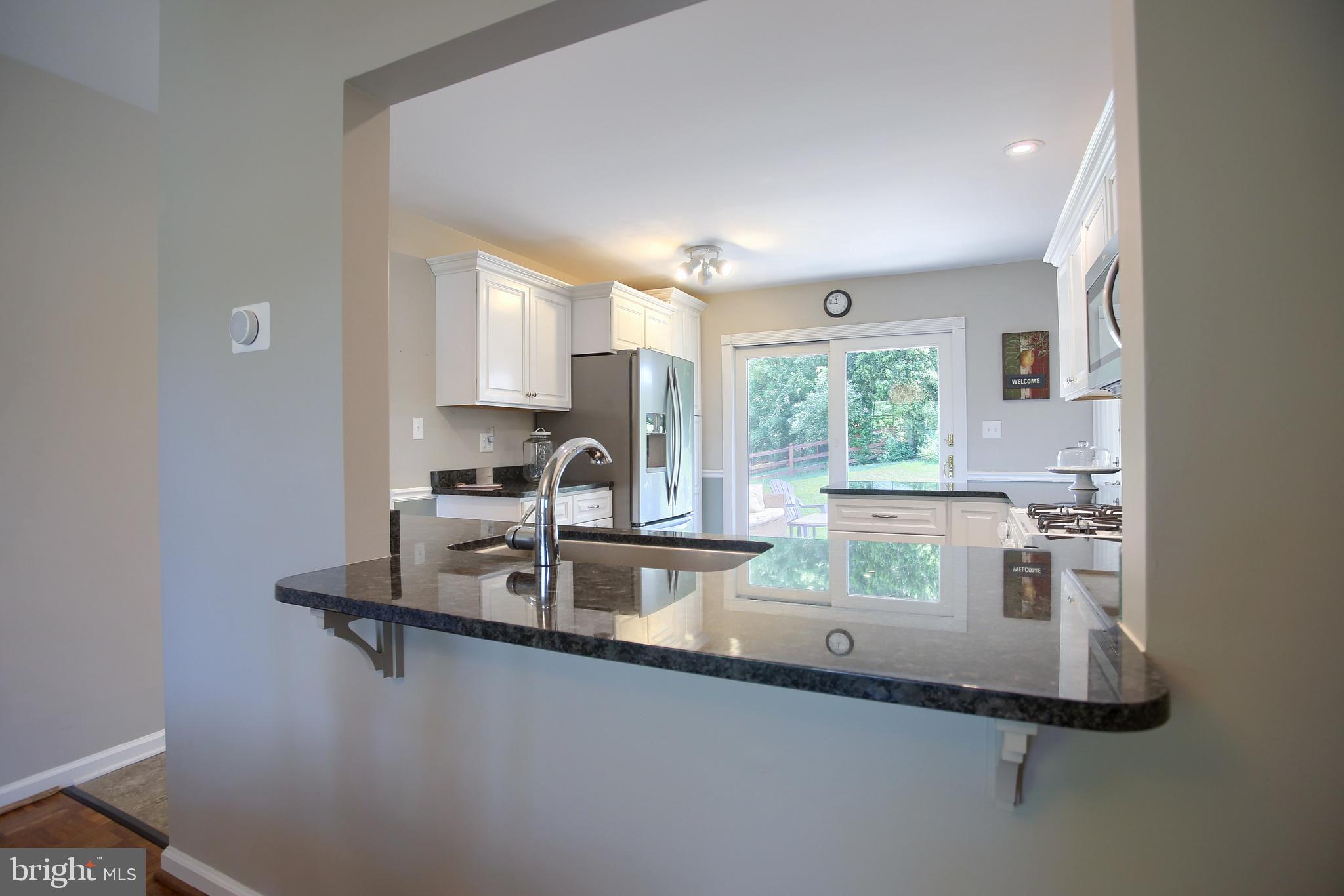 20 Eagle Lane Reading, PA 19607 - Photo 20 of 51 Pass-Through to Kitchen