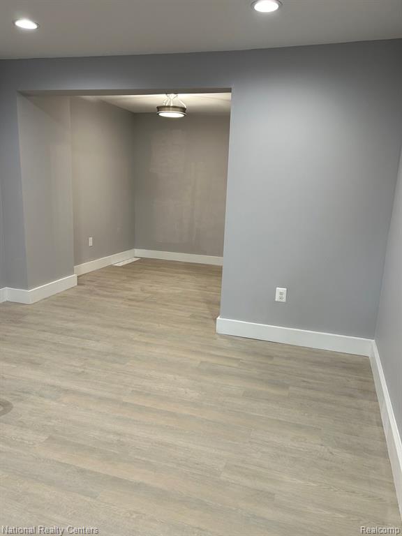 7385 Evergreen Road Detroit, MI 48228 - Photo 3 of 12