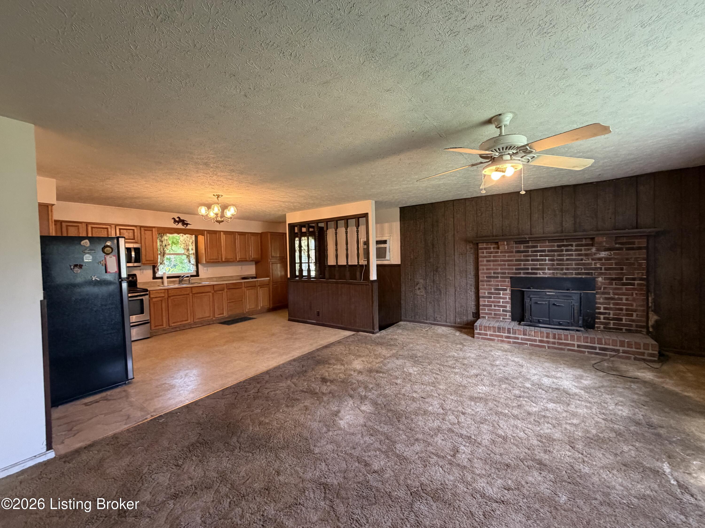 1632 Boston Road Bardstown, KY 40004 - Photo 6 of 25 IMG_0580