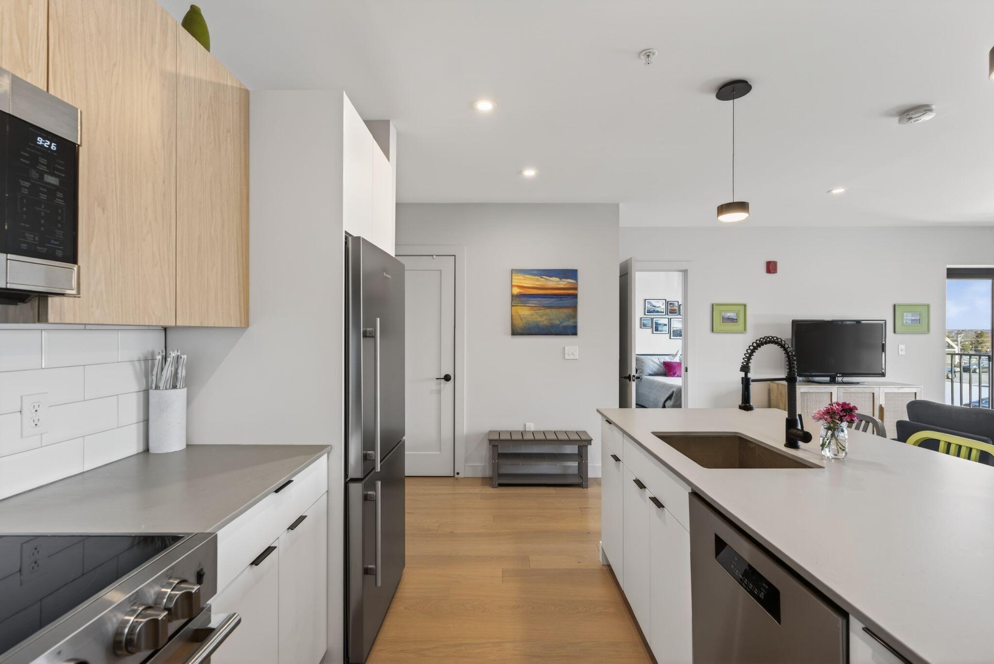 75 Chestnut Street, Unit 310 Portland, ME 04101 - Photo 11 of 43 DSC06535