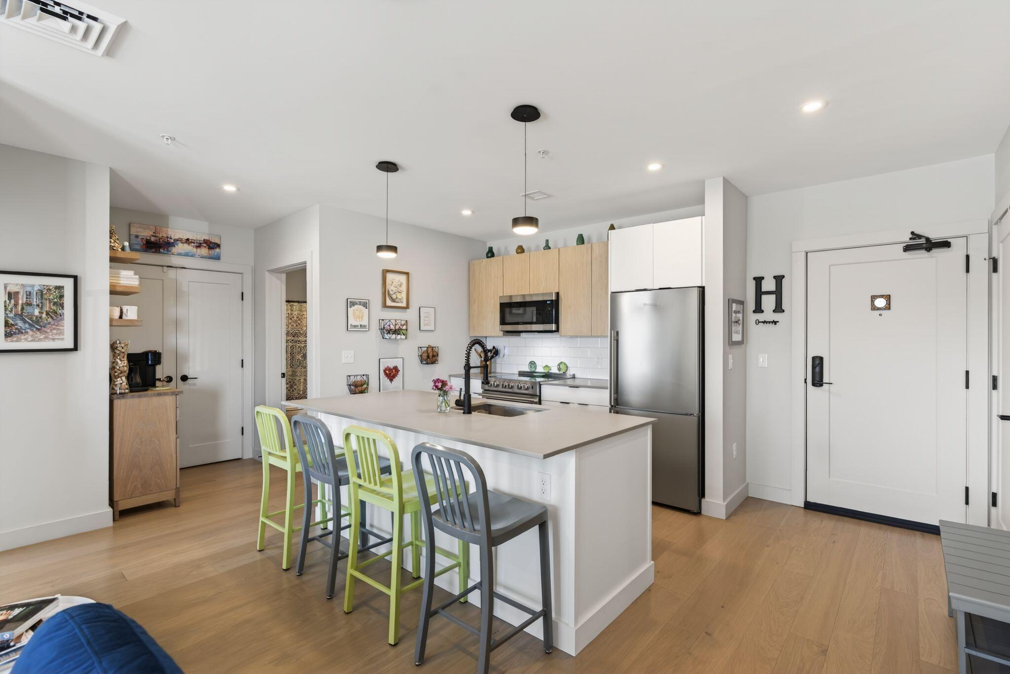75 Chestnut Street, Unit 310 Portland, ME 04101 - Photo 7 of 43 DSC06507