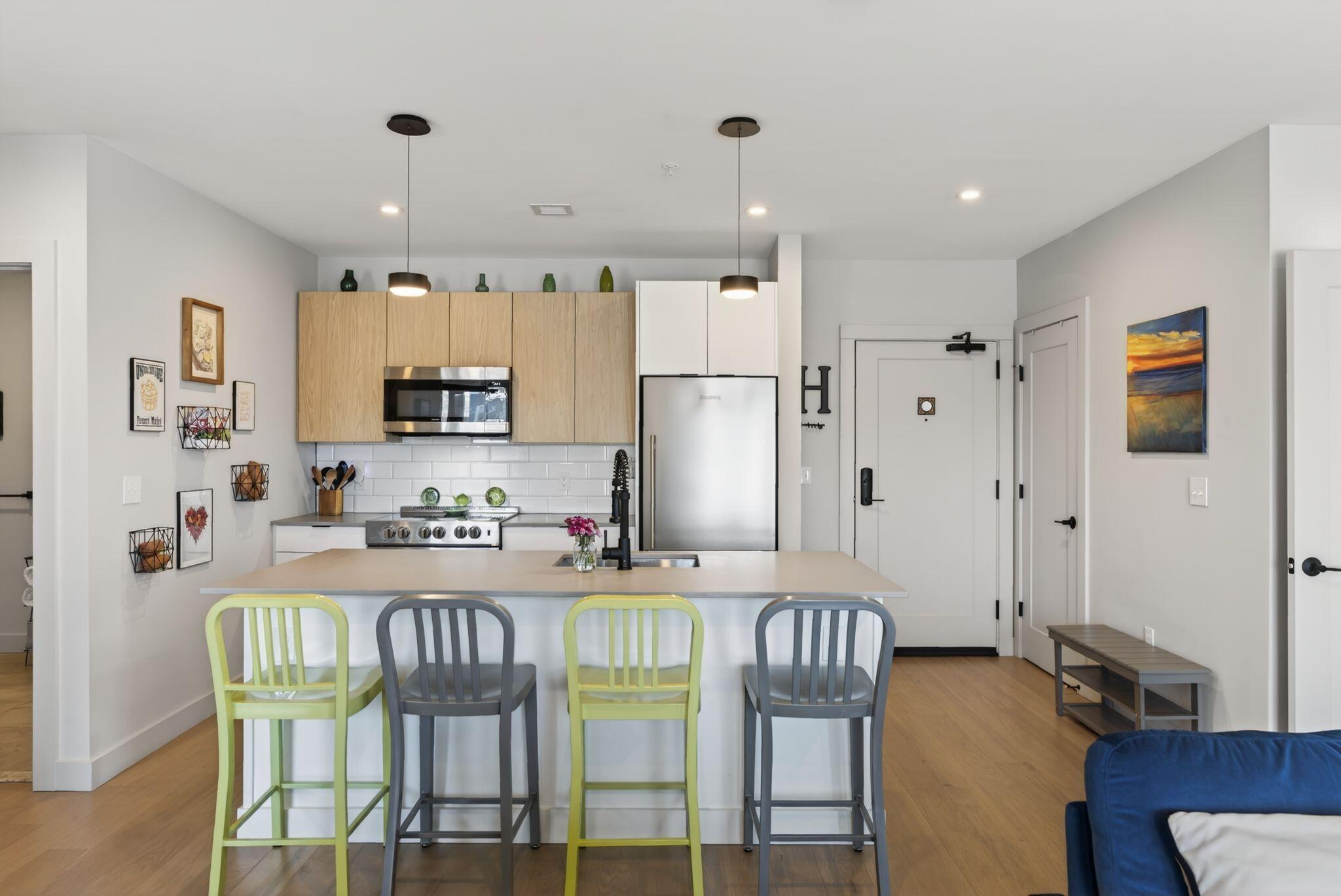 75 Chestnut Street, Unit 310 Portland, ME 04101 - Photo 8 of 43 DSC06510