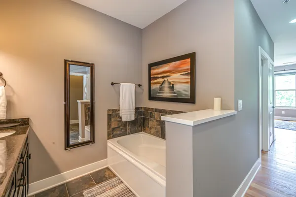 $564,900 | 320 Floating Mill Road, Silver Point, TN 38582