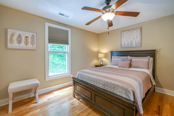 $564,900 | 320 Floating Mill Road, Silver Point, TN 38582