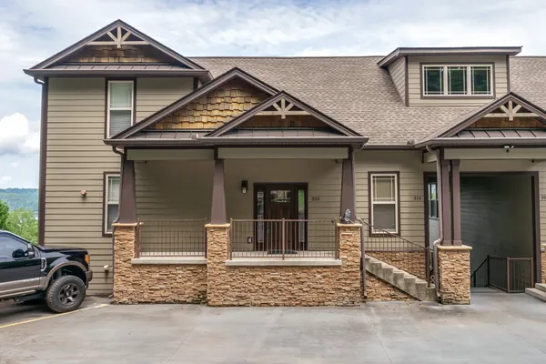 $564,900 | 320 Floating Mill Road, Silver Point, TN 38582