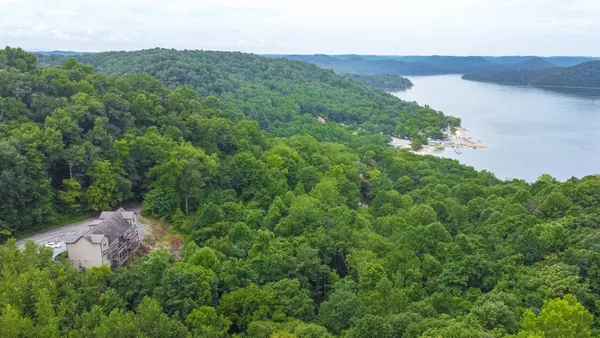 $564,900 | 320 Floating Mill Road, Silver Point, TN 38582