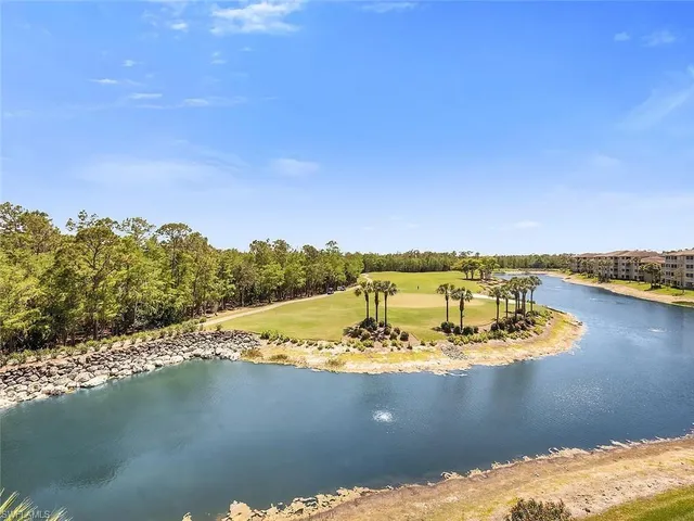 $375,000 | 8505 Naples Heritage Drive, Unit 146, Naples, FL 34112