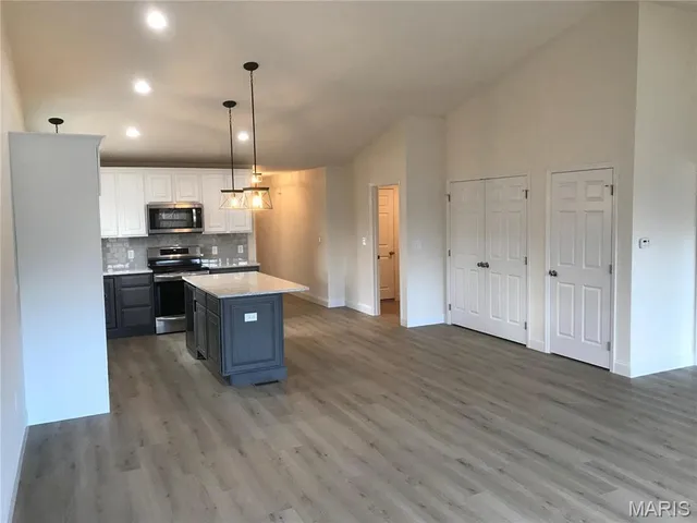 $299,900 | 403 Harry Truman Court, Festus, MO 63028