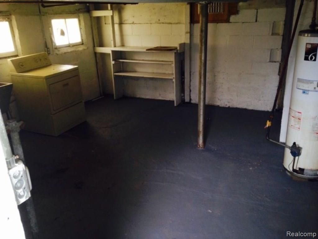 7613 Rivard Avenue Warren, MI 48091 - Photo 12 of 12 7613Rivardbasement.jpg