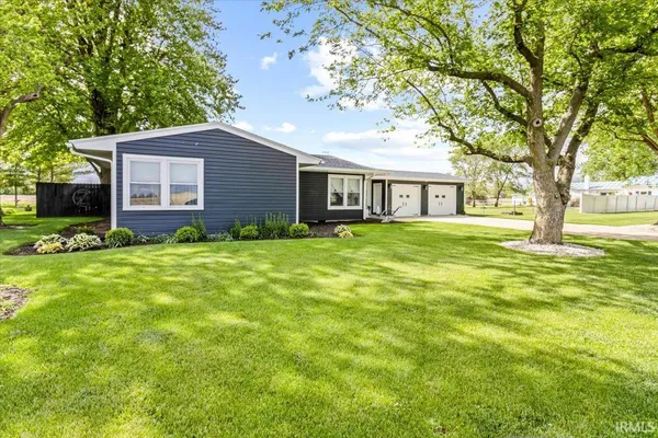 $184,900 | 404 South Evans Street, Winchester, IN 47394