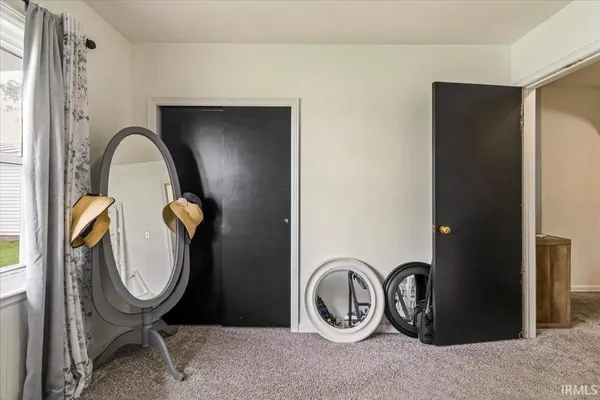 $184,900 | 404 South Evans Street, Winchester, IN 47394