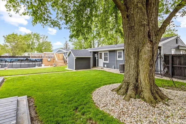 $184,900 | 404 South Evans Street, Winchester, IN 47394