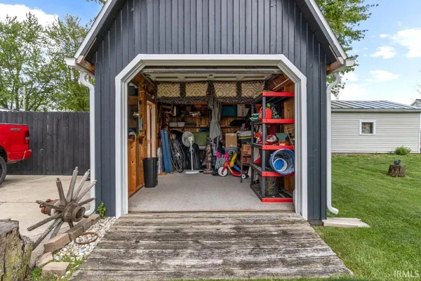 $184,900 | 404 South Evans Street, Winchester, IN 47394
