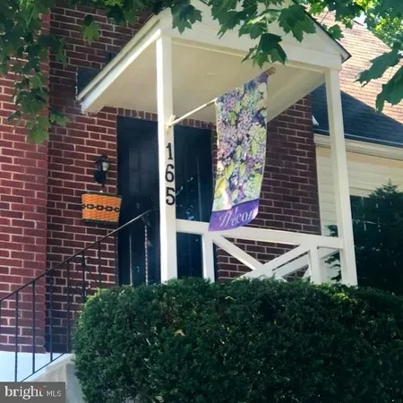$3,400 | 165 Race Street, Ambler, PA 19002