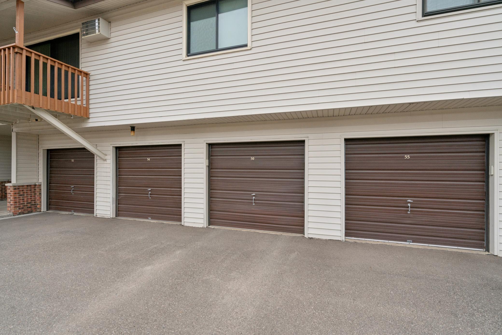 4002 Foss Road, Unit 102 St. Anthony, MN 55421 - Photo 3 of 17