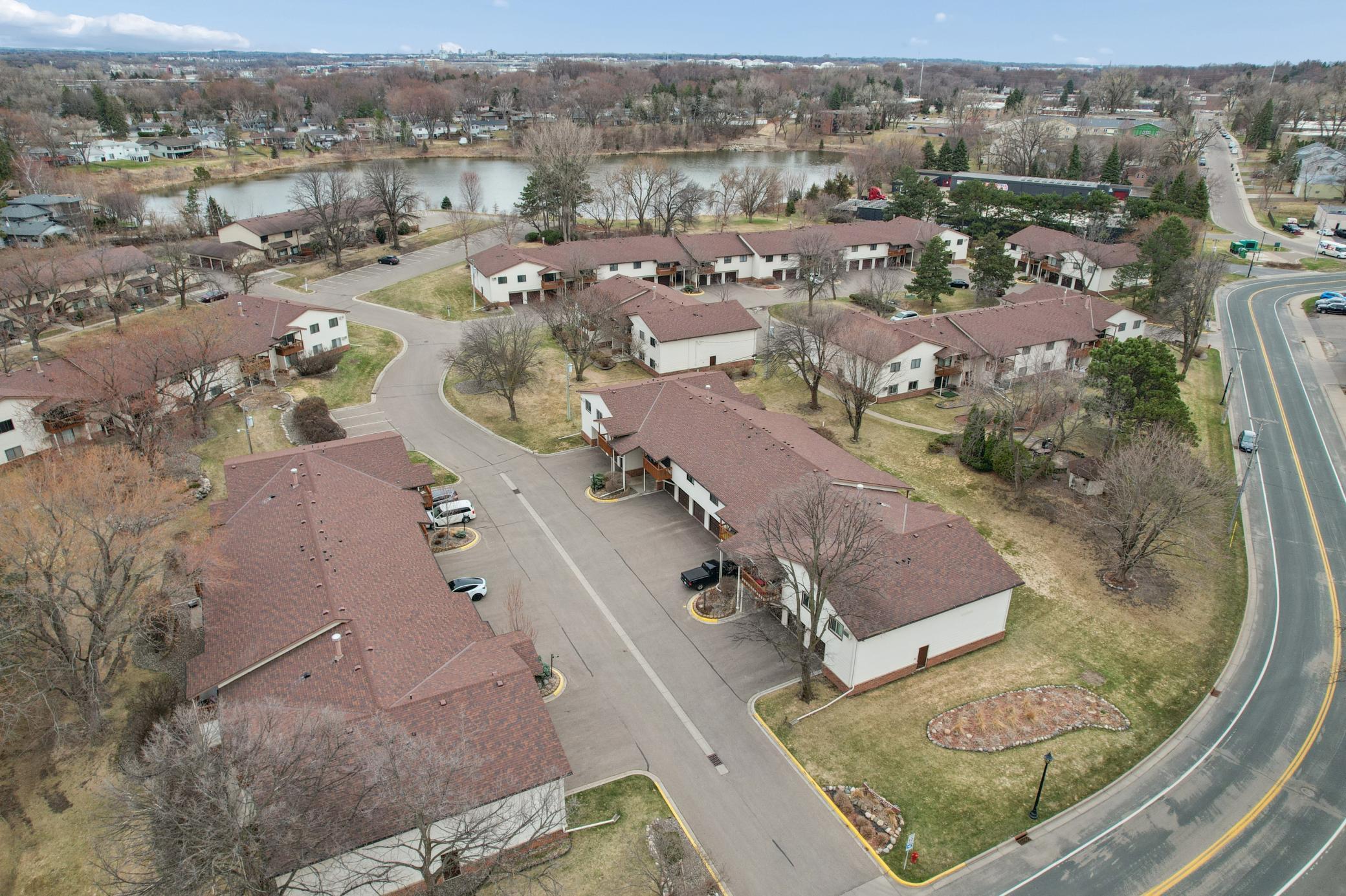 4002 Foss Road, Unit 102 St. Anthony, MN 55421 - Photo 7 of 17