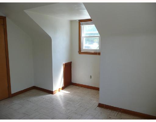 1480 Hunter Road Penn Hills, PA 15147 - Photo 10 of 14 2nd Floor Plan. DEN/OFFICE