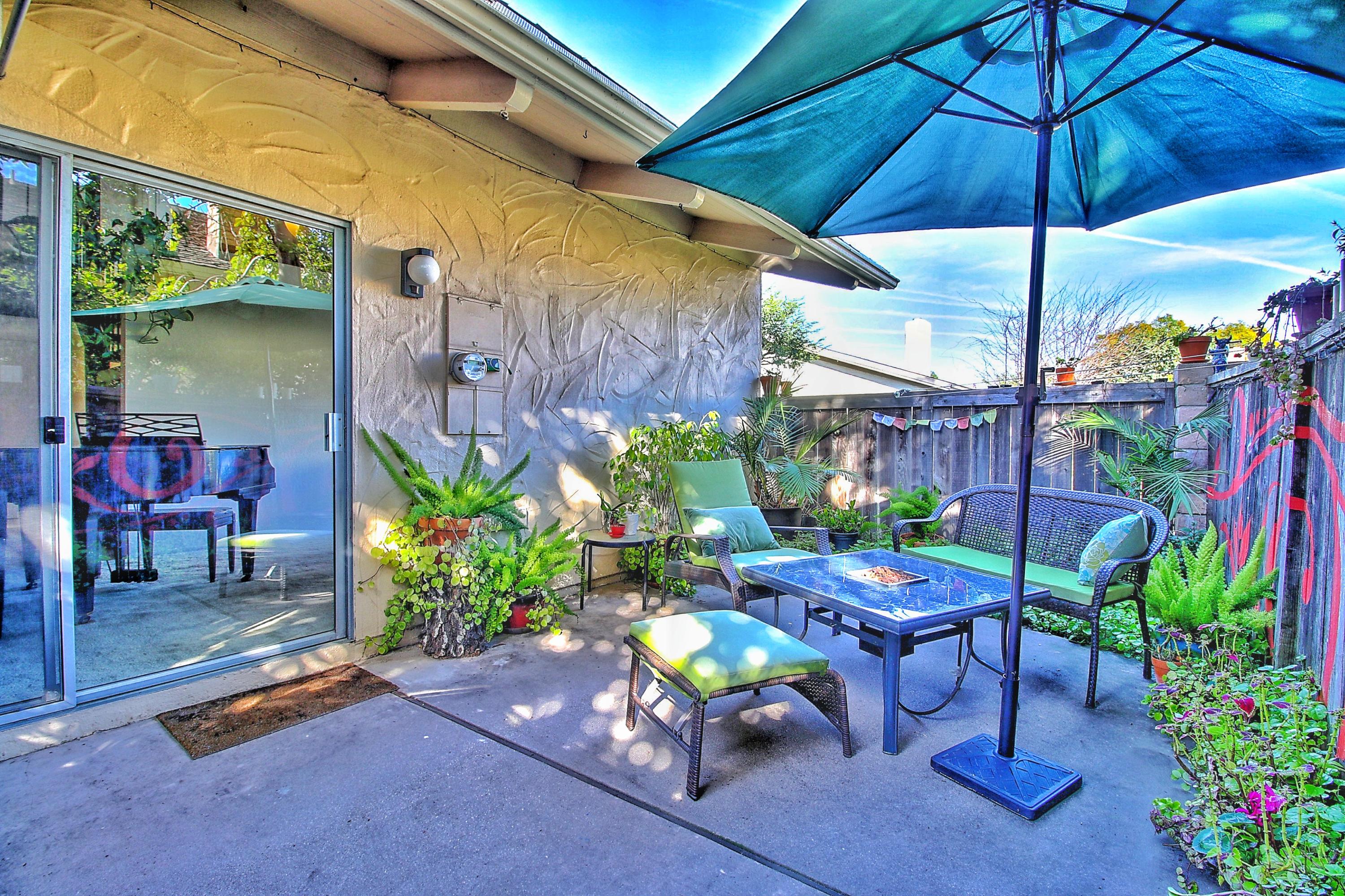51 North San Marcos Road, Unit B Santa Barbara, CA 93111 - Photo 16 of 24 a view of a chairs and table in the patio