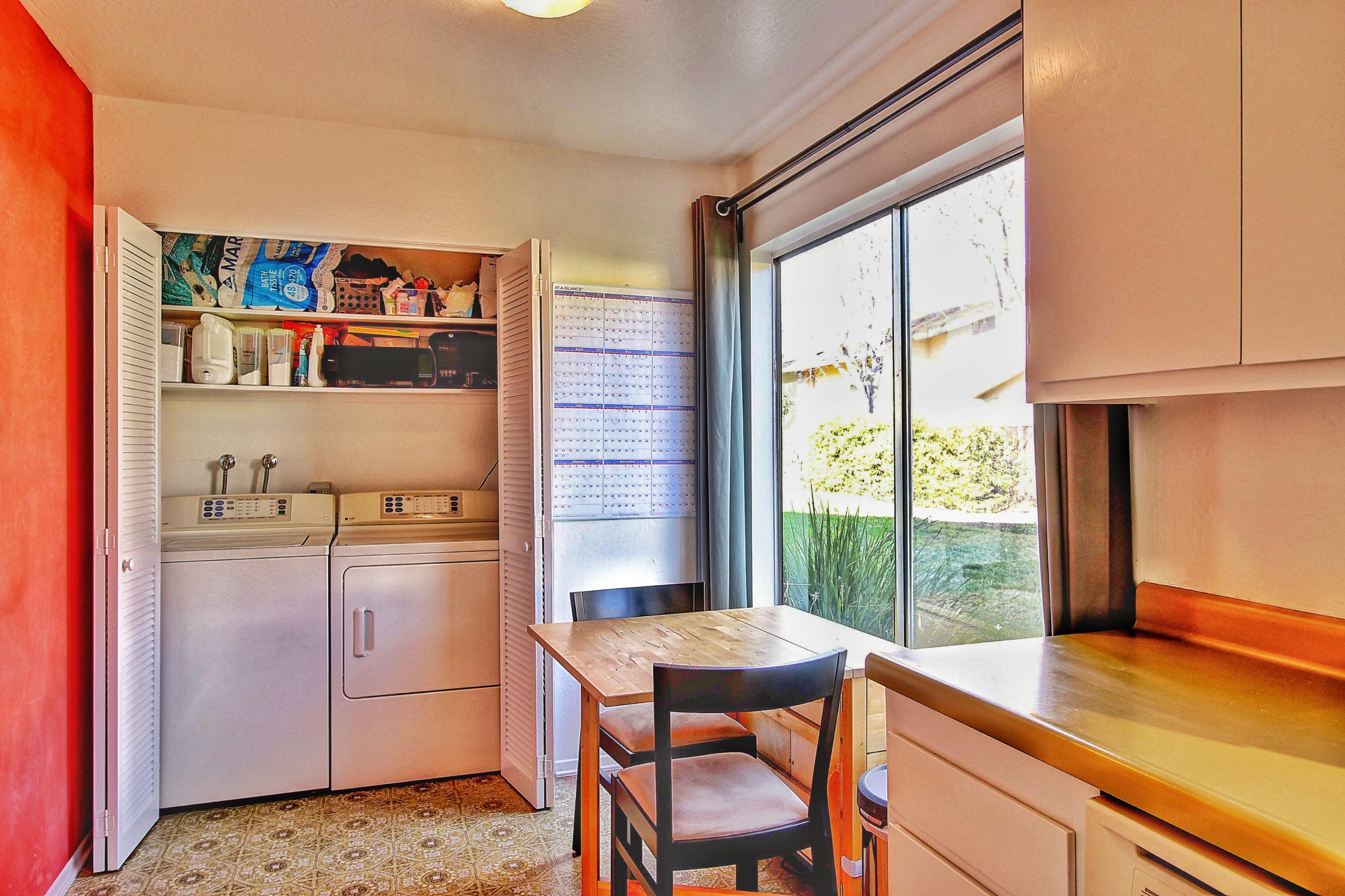 51 North San Marcos Road, Unit B Santa Barbara, CA 93111 - Photo 8 of 24 a room that has a window and a table in it