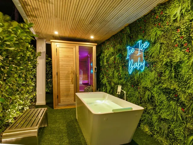 $16,000 | 2210 Northeast 3rd Avenue, Delray Beach, FL 33444