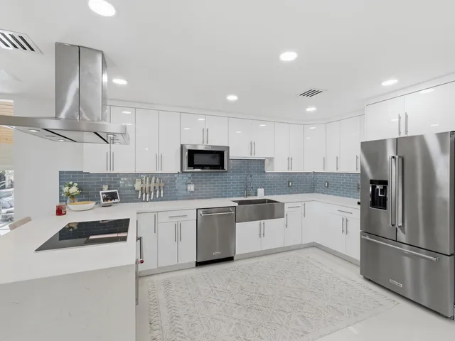 $16,000 | 2210 Northeast 3rd Avenue, Delray Beach, FL 33444